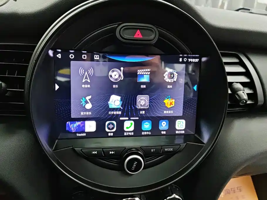 MINI 2016 1.2T ONE Avant-Garde купить на сайте DeffCars