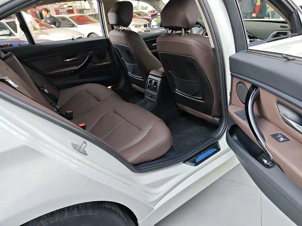 BMW 3 Series 2018 320Li Leading M Sports Package купить на сайте DeffCars