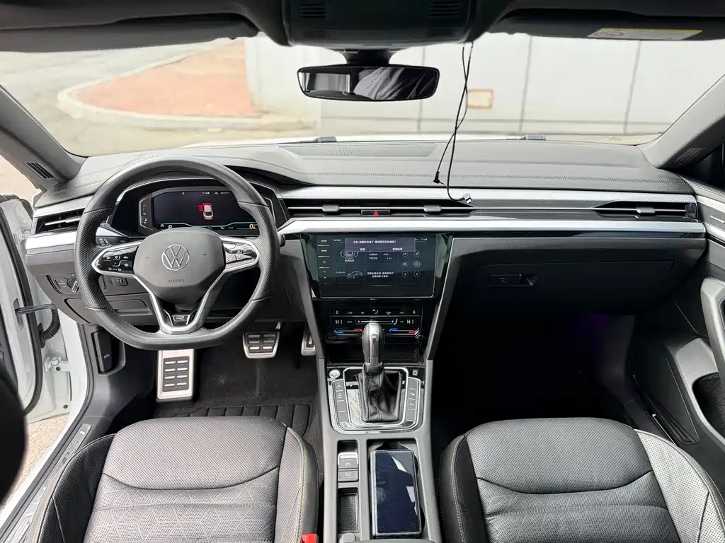 FAW-Volkswagen CC 2023 380TSI eye-catching version купить на сайте DeffCars