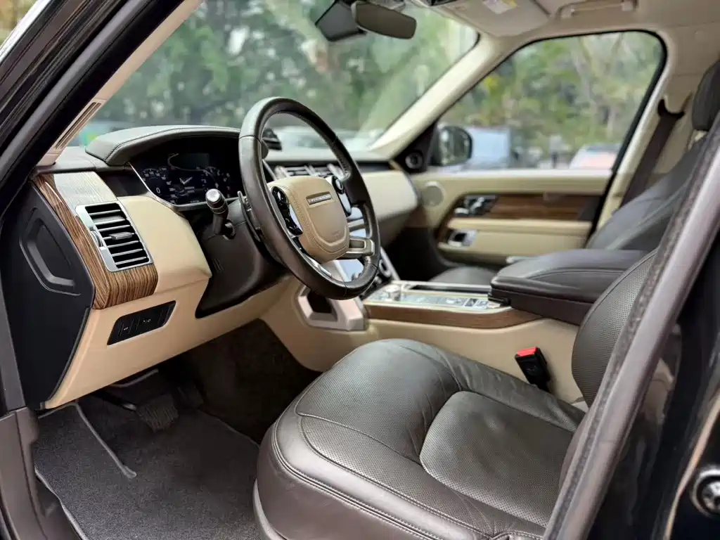 Range Rover 2018 3.0 SC V6 Vogue Edition купить на сайте DeffCars