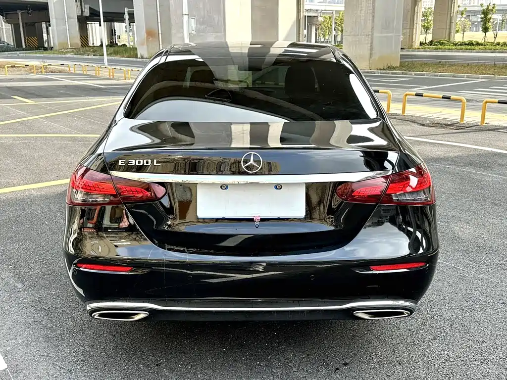 Mercedes-Benz E-Class 2019 E 300 L Sports Luxury купить на сайте DeffCars