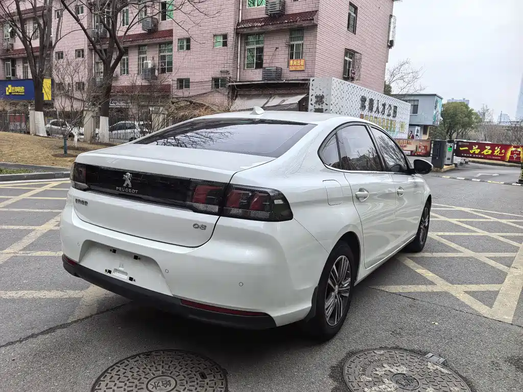 Peugeot 308 2018 1.6L automatic luxury version купить на сайте DeffCars