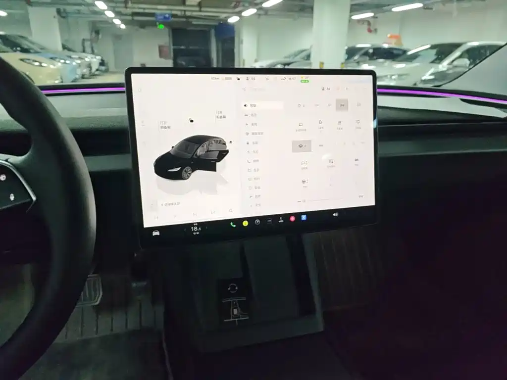 Model 3 2023 rear-wheel drive version купить на сайте DeffCars