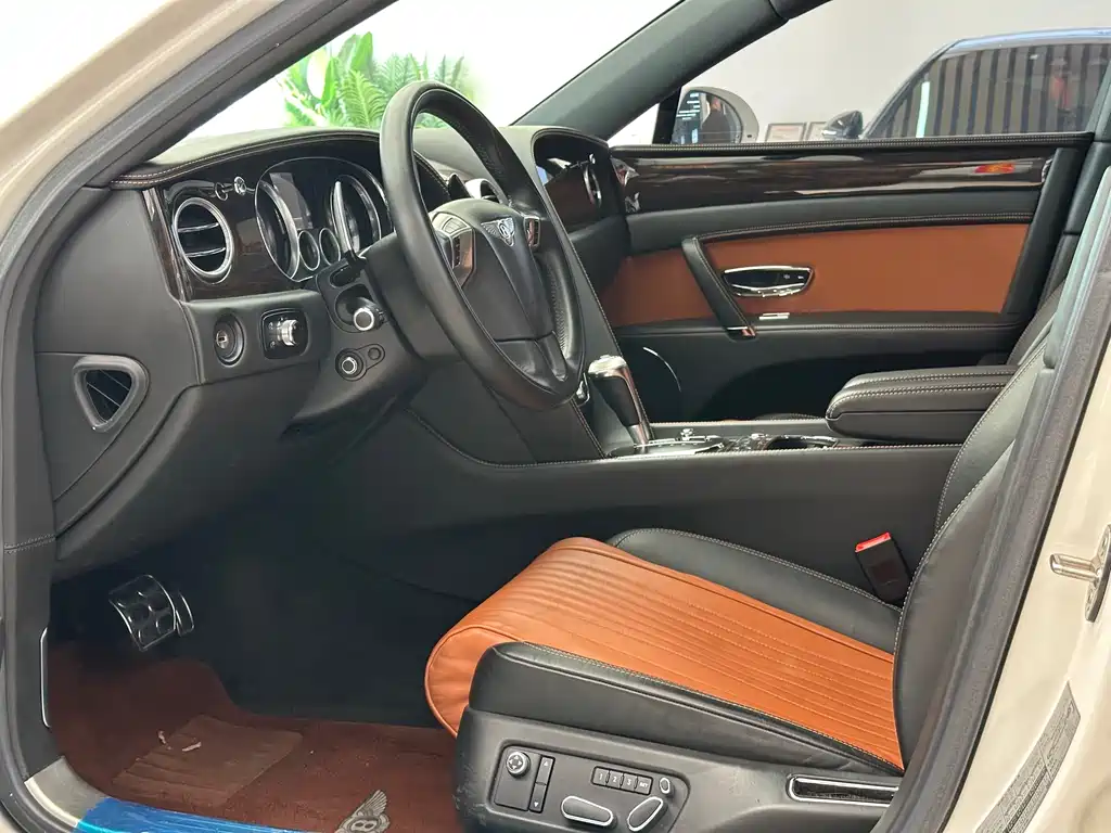 Flying Spur 2017 4.0T V8 S Standard Edition купить на сайте DeffCars