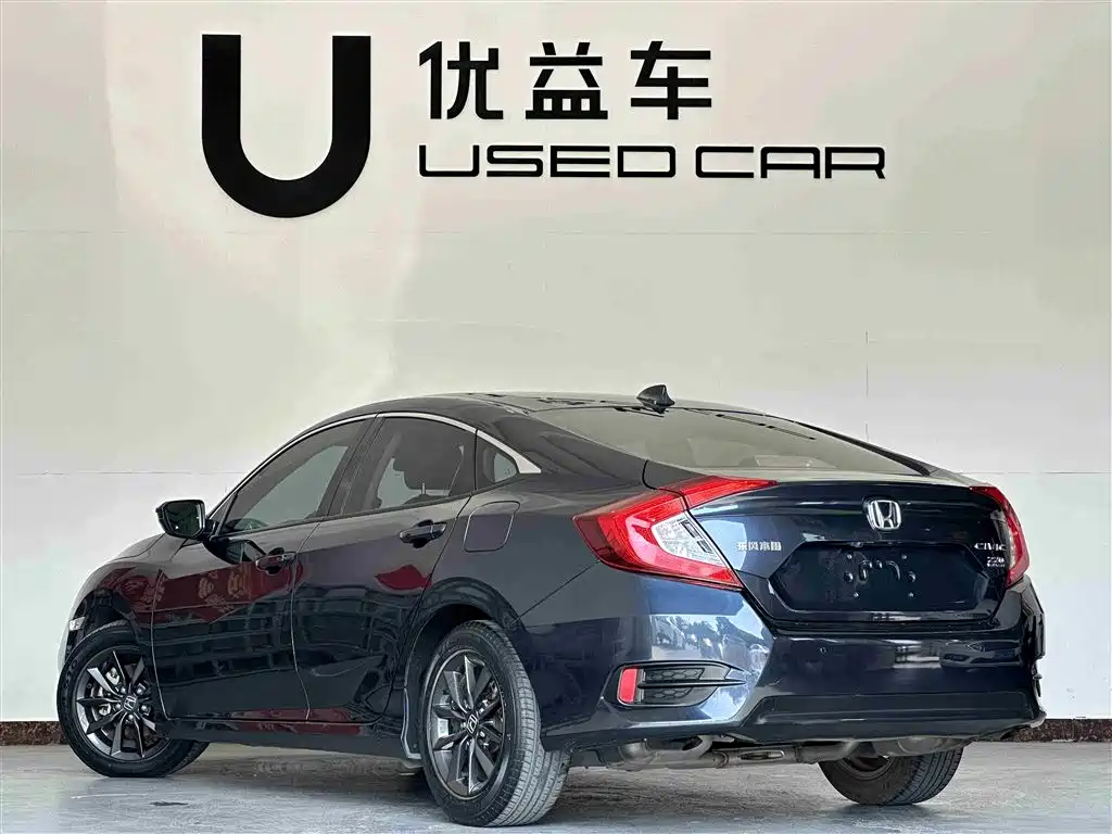 Civic 2019 220TURBO CVT Dynamic Edition National VI купить на сайте DeffCars