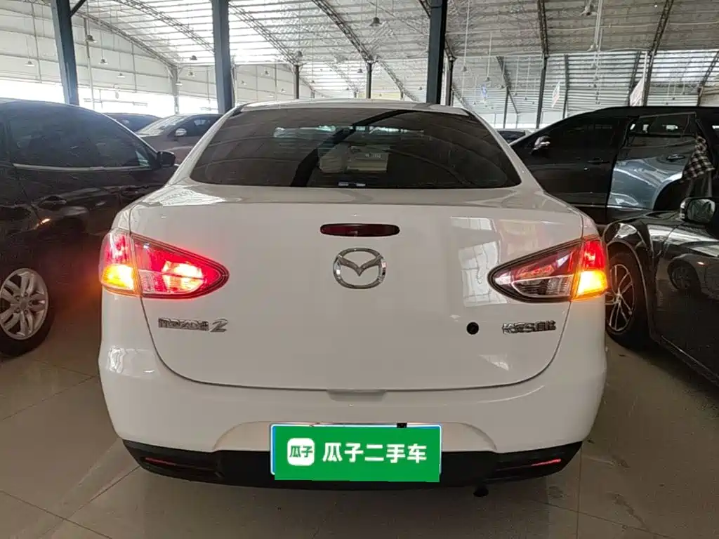 Mazda2 2012 Sedan Dynamic 1.5L Automatic Fashion Edition купить на сайте DeffCars
