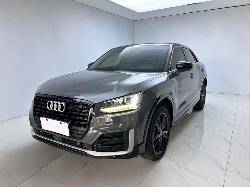 Audi Q2L 2021 35 TFSI fashionable and dynamic купить на сайте DeffCars