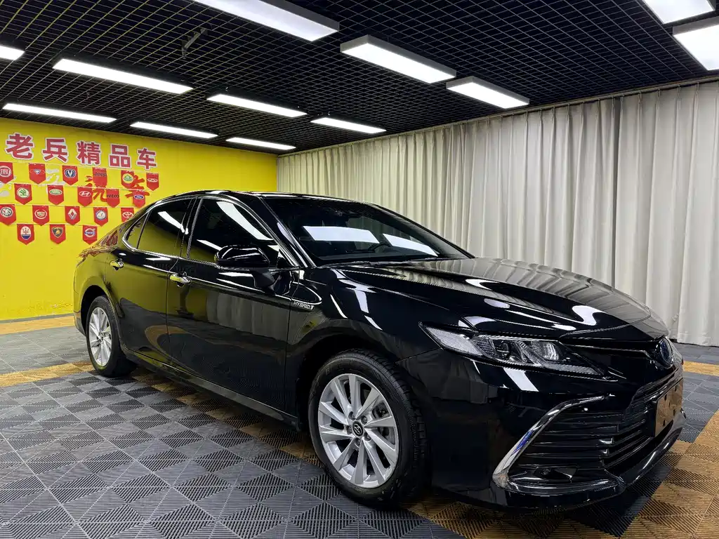 Camry 2021 Dual Engine 2.5HGVP Leading Edition купить на сайте DeffCars