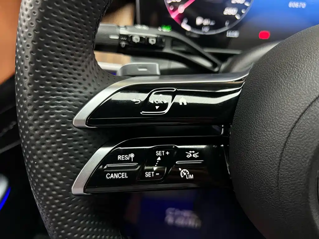 Mercedes-Benz GLC 2023 GLC 300 L 4MATIC Dynamic 7-seater купить на сайте DeffCars