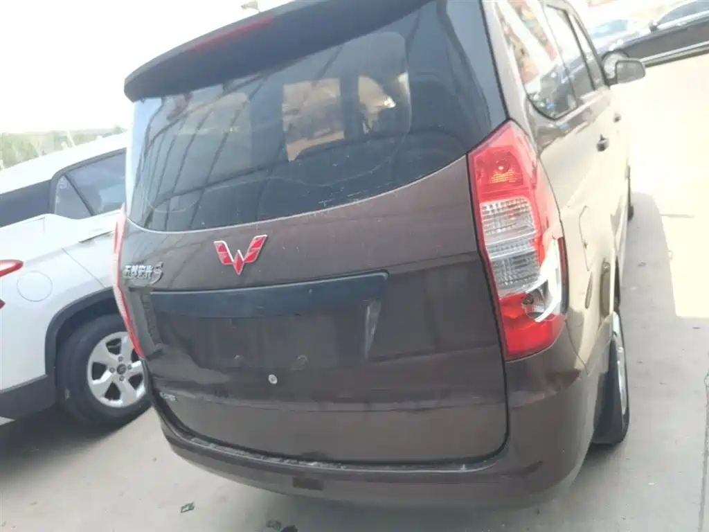 Wuling Hongguang 2020 1.2L S basic model National VI LSI купить на сайте DeffCars