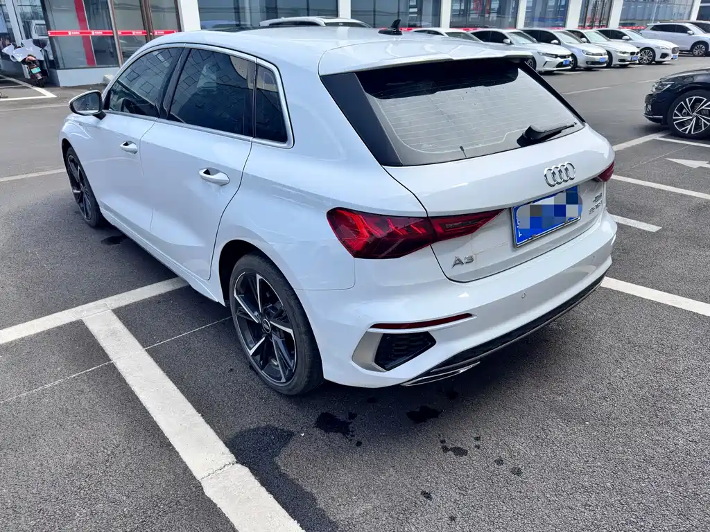Audi A3 2024 Sportback 35 TFSI stylish and sporty купить на сайте DeffCars