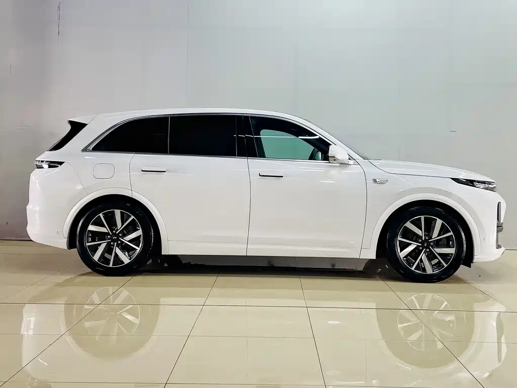 Ideal L7 2023 Pro купить на сайте DeffCars