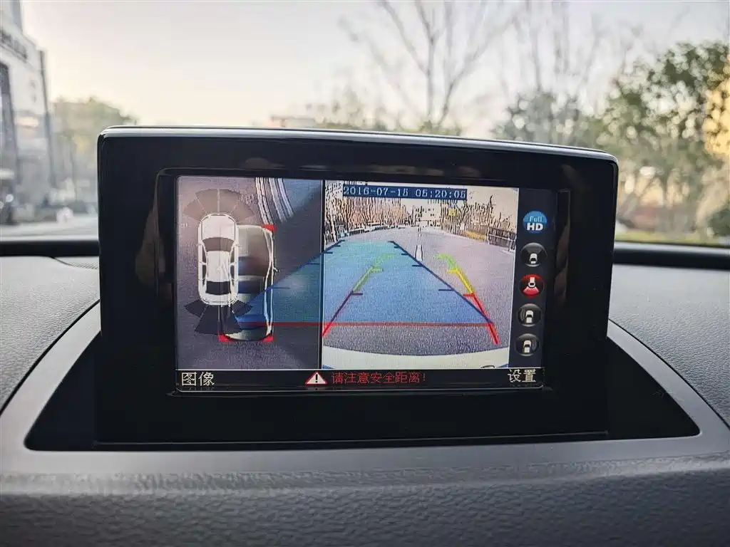 Audi Q3 2018 30th Anniversary Model 30 TFSI Fashion Model купить на сайте DeffCars