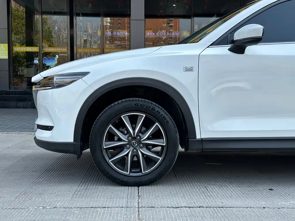 Mazda CX-5 2017 2.5L automatic four-wheel drive smart model, National V купить на сайте DeffCars