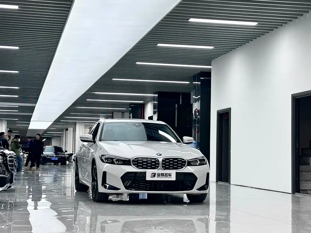 BMW 3 Series 2024 325i M Sports Package купить на сайте DeffCars