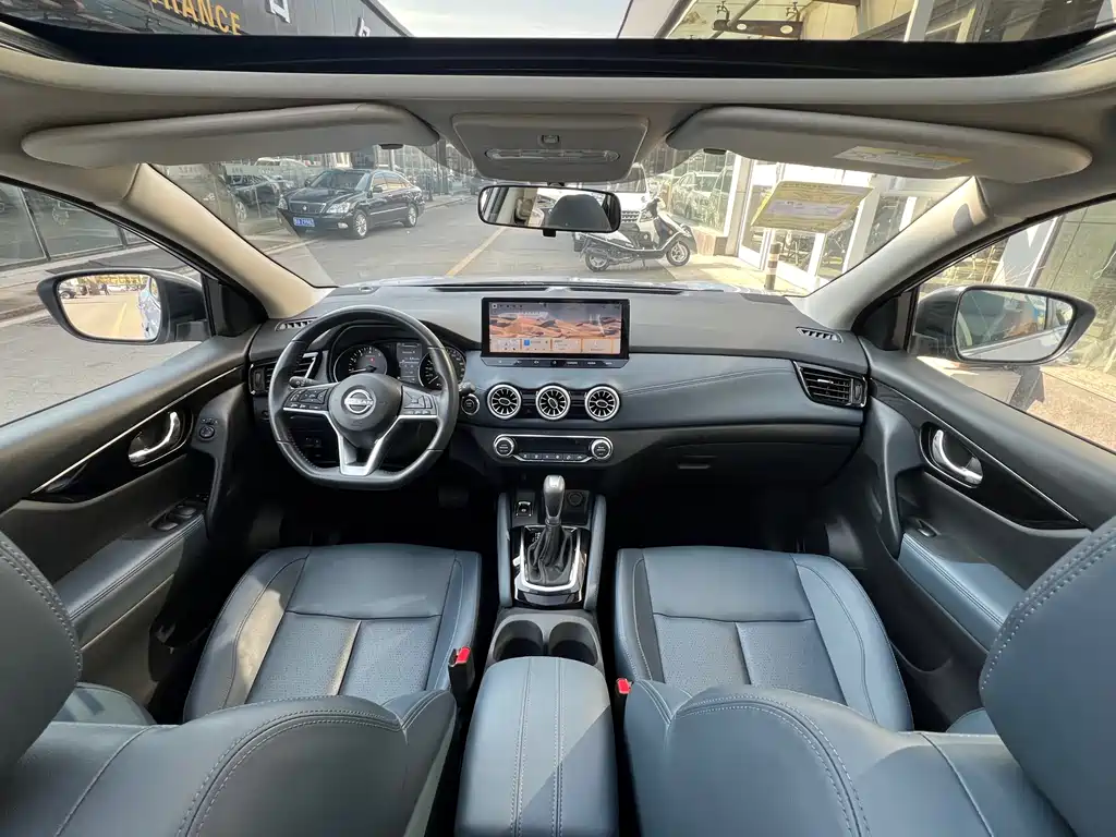Qashqai 2025 Honor 2.0L CVT XV+ Leading Edition купить на сайте DeffCars