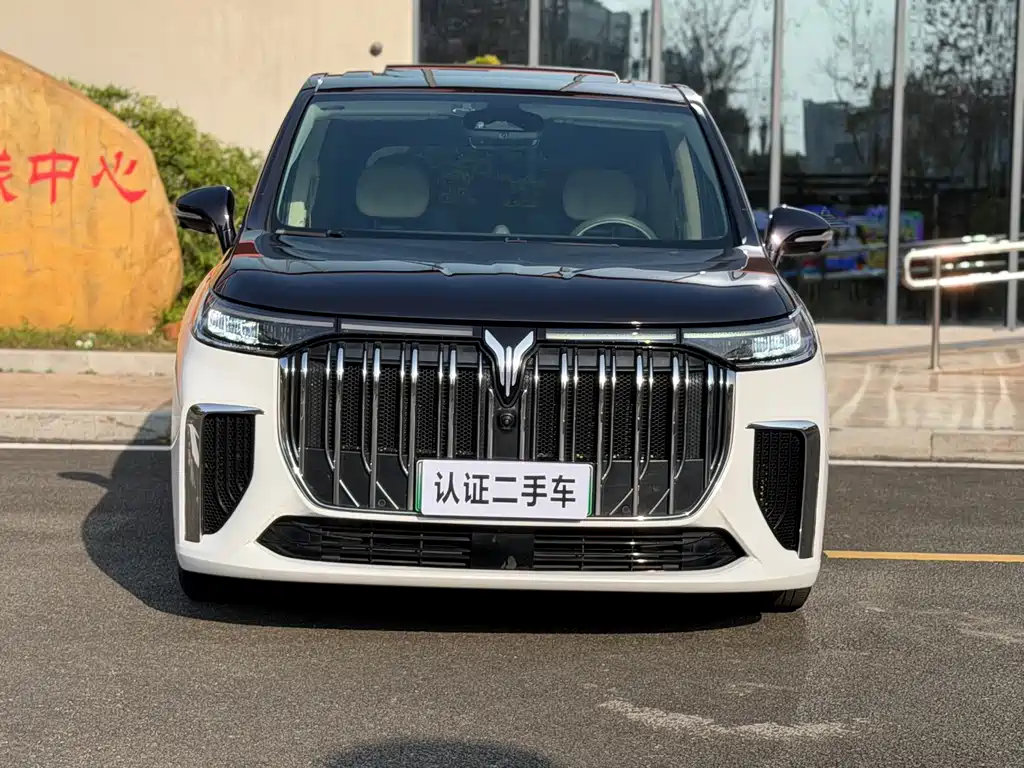 Lantu Dreamer 2022 Low Carbon Version Dream+Smart Package купить на сайте DeffCars