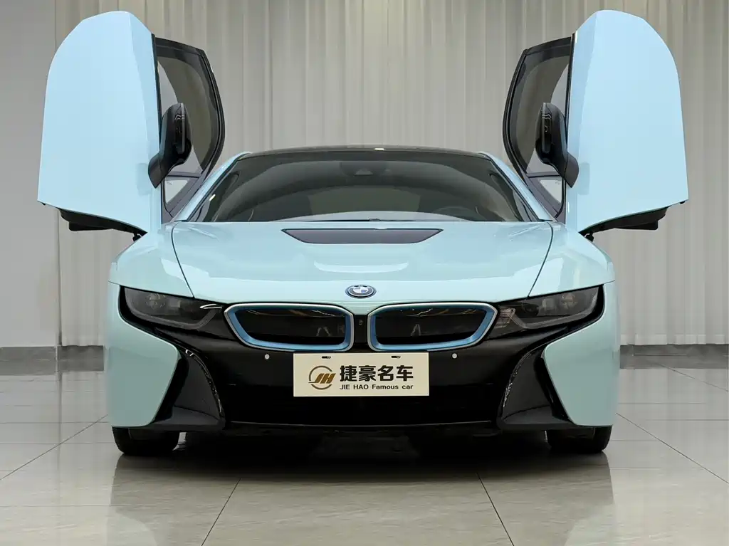 BMW i8 2014 standard model купить на сайте DeffCars