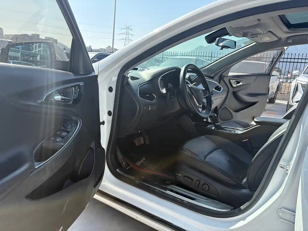 Malibu XL 2018 530T automatic Rui Chi version купить на сайте DeffCars