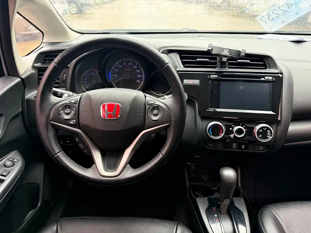 Fit 2018 1.5L CVT Comfort Edition купить на сайте DeffCars