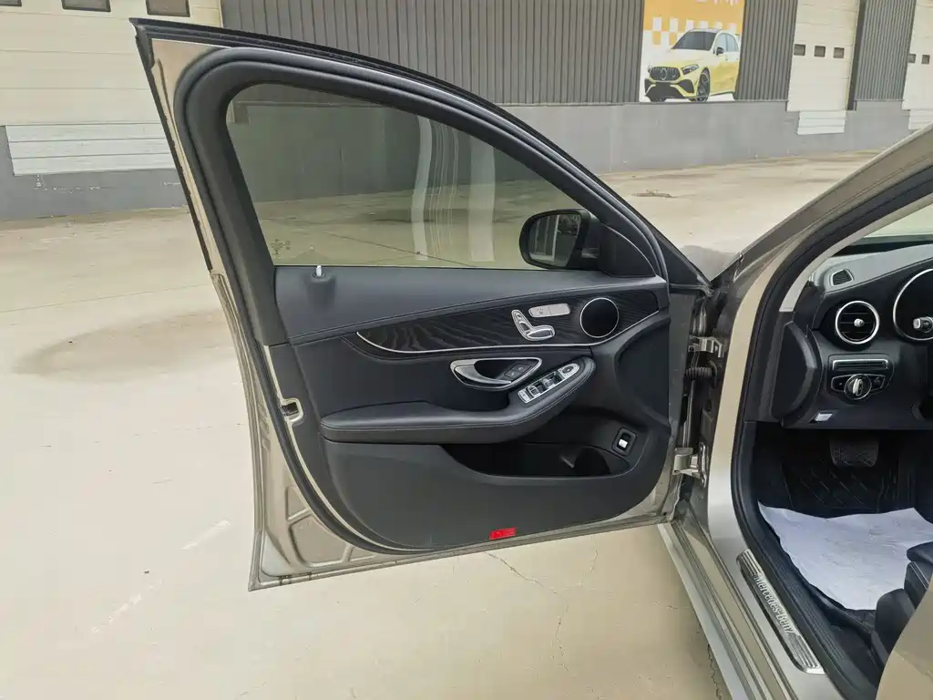 Mercedes-Benz C-Class 2019 facelift C 260 L sports version купить на сайте DeffCars