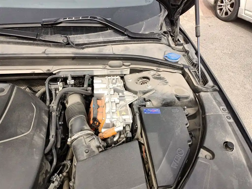 Volvo S90 plug-in hybrid 2024 plug-in hybrid four-wheel drive long range Zhiyi luxury version купить на сайте DeffCars