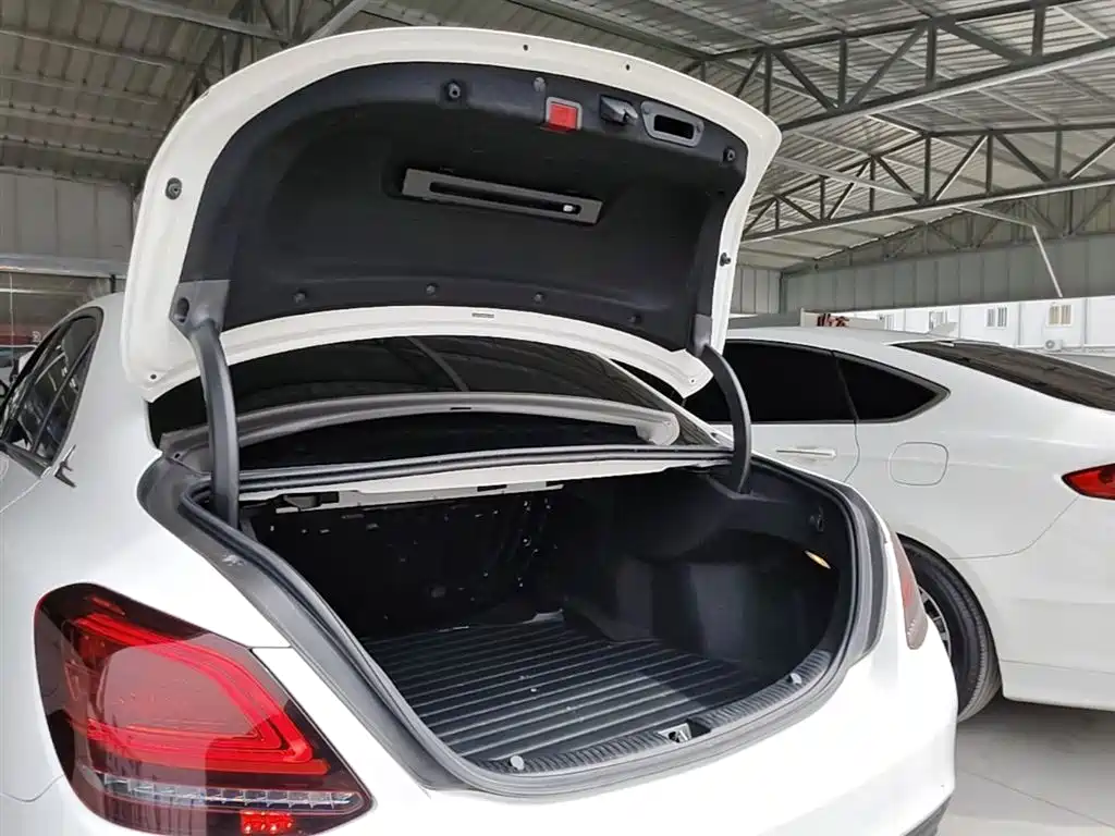 Mercedes-Benz C-Class 2021 C 200 L Fashionable Sports Edition купить на сайте DeffCars