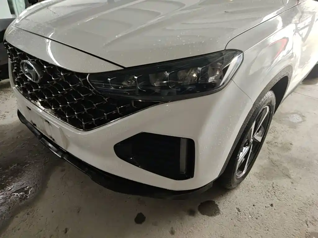 Beijing Hyundai ix35 2021 2.0L automatic two-wheel drive GLS leading version купить на сайте DeffCars