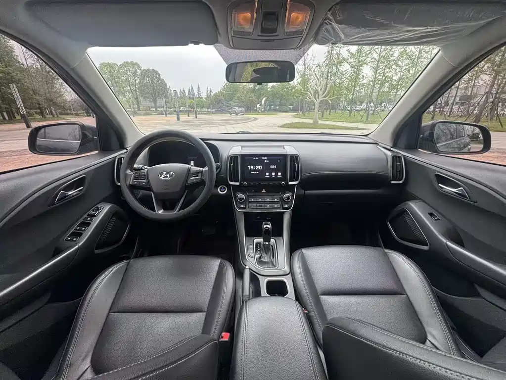Beijing Hyundai ix35 2019 2.0L automatic two-wheel drive Zhiyong·Enjoy Edition National VI купить на сайте DeffCars
