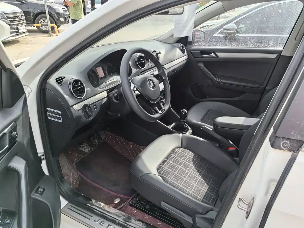Jetta 2017 1.5L manual comfort model купить на сайте DeffCars