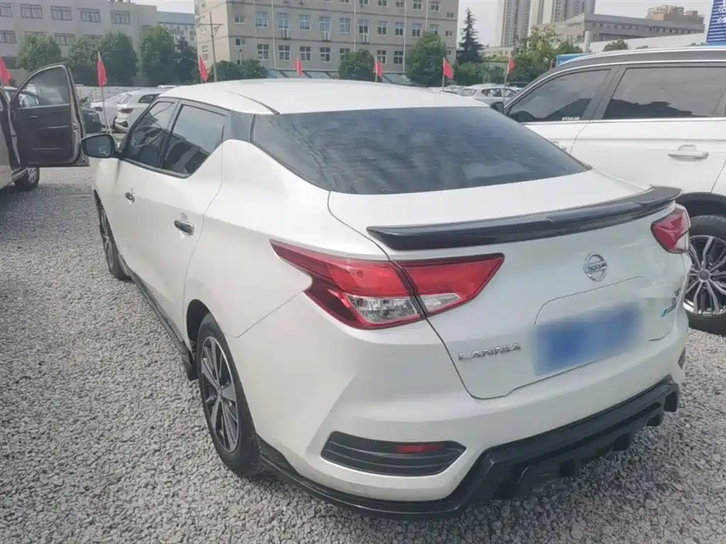 Bluebird 2016 1.6L CVT cool version купить на сайте DeffCars
