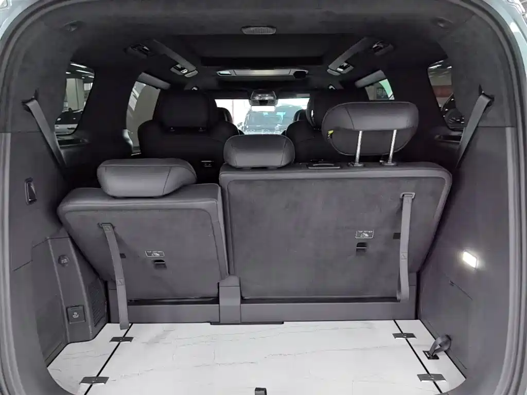 Jikrypton 009 2024 seven-seat aisle version four-wheel drive 108kWh купить на сайте DeffCars