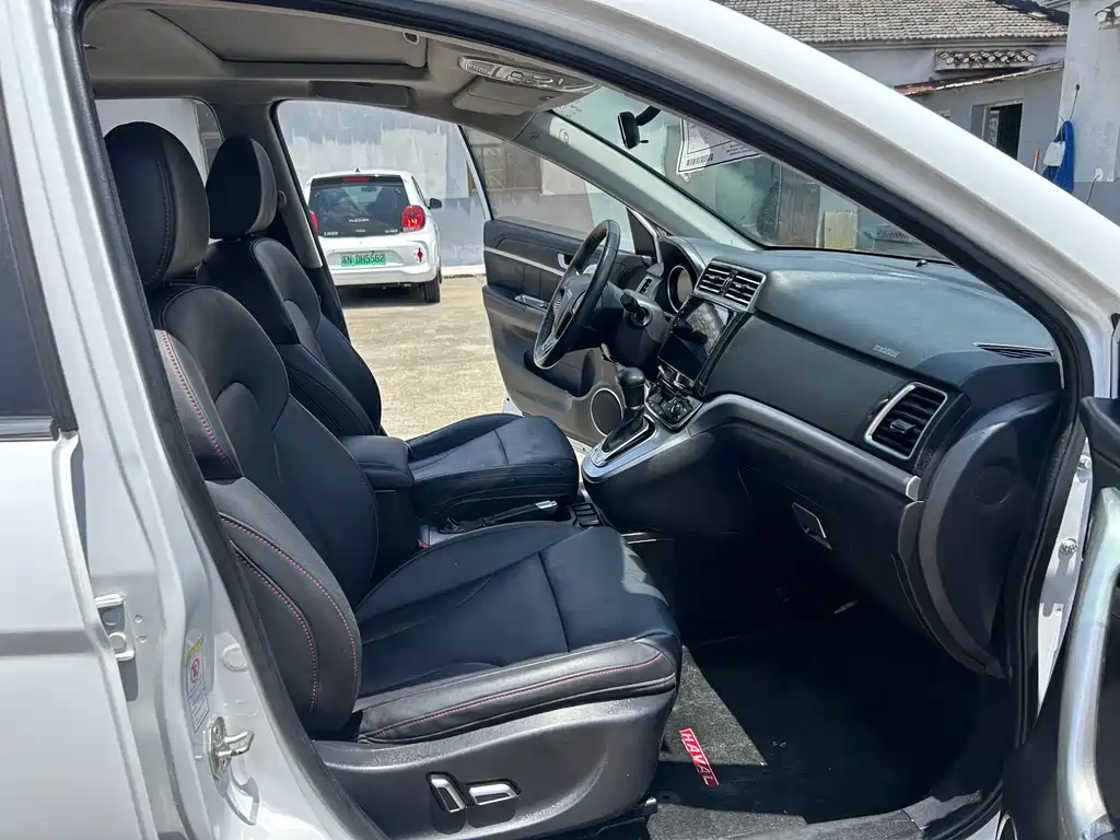 Haval H6 2016 upgraded version 1.5T automatic two-wheel drive premium model купить на сайте DeffCars