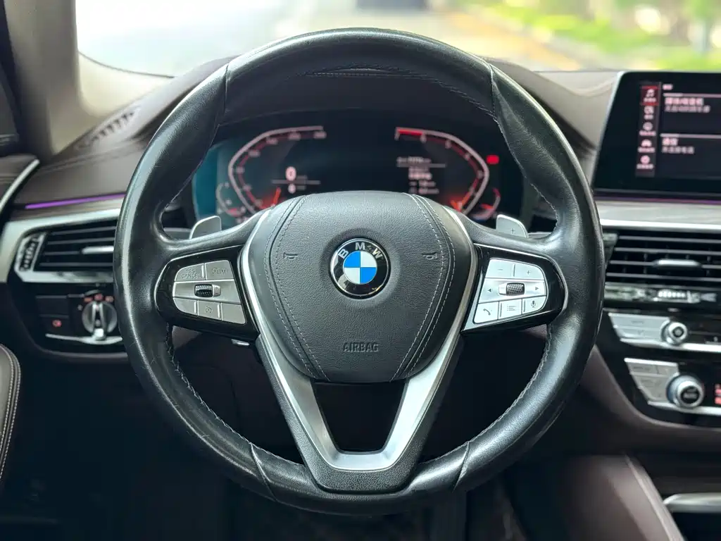 BMW 5 Series 2020 530Li Exclusive Luxury Package купить на сайте DeffCars