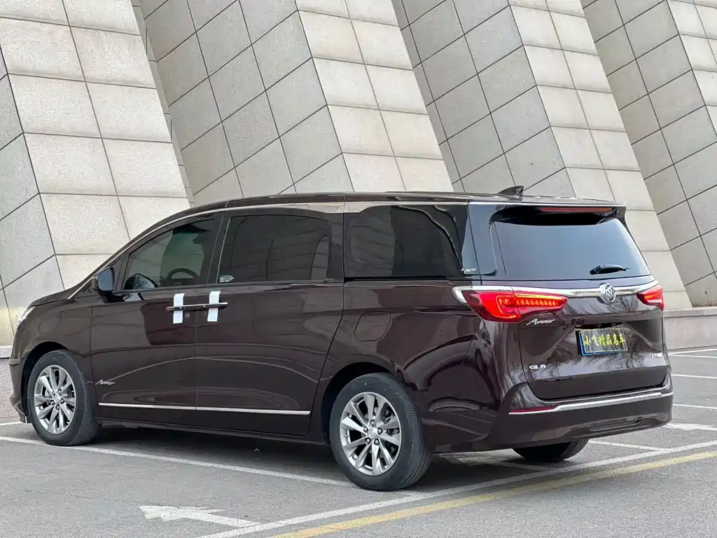 Buick GL8 2021 Avenir Six-seater Xianli Edition купить на сайте DeffCars