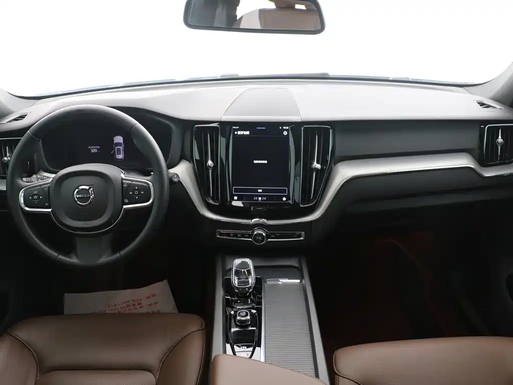 Volvo XC60 2024 B5 four-wheel drive Zhiyi Luxury Edition купить на сайте DeffCars