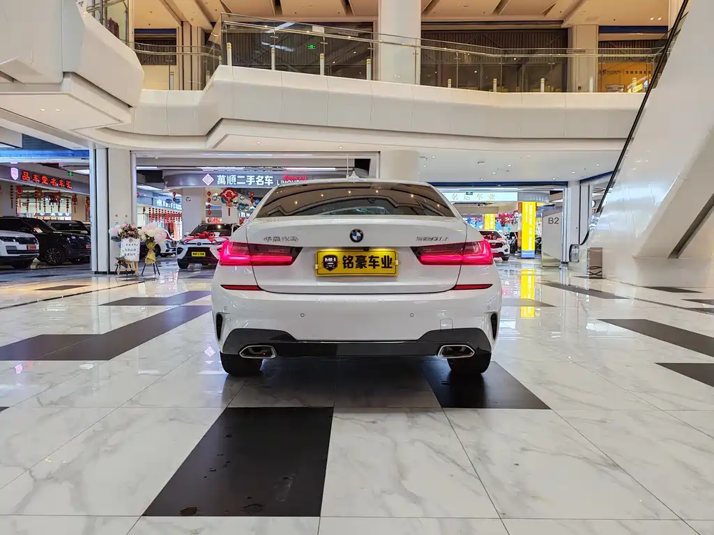 BMW 3 Series 2022 320Li M Sports Package купить на сайте DeffCars