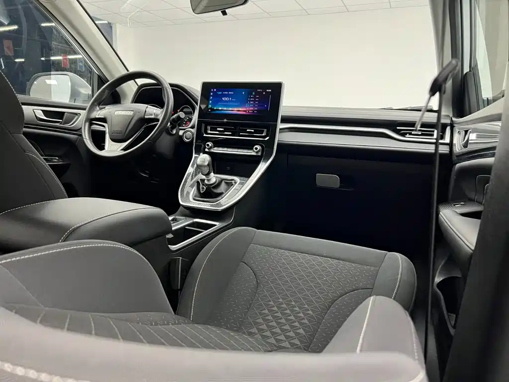 Haval M6 2021 PLUS 1.5T Manual Elite Intelligent Connected Model купить на сайте DeffCars