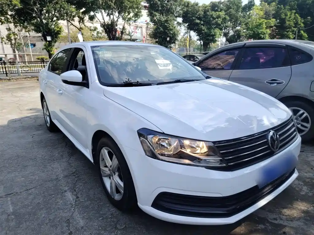 Lavida 2017 1.6L automatic fashion version купить на сайте DeffCars