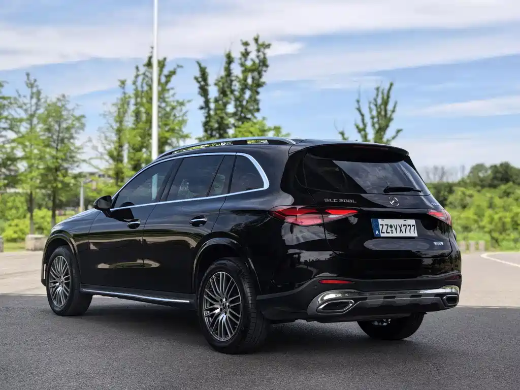 Mercedes-Benz GLC 2023 facelift GLC 300 L 4MATIC dynamic 7-seater купить на сайте DeffCars