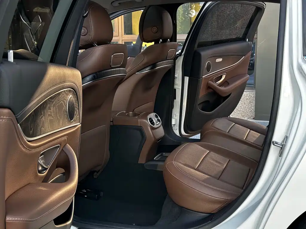 Mercedes-Benz E-Class 2018 E 200 L Sports купить на сайте DeffCars