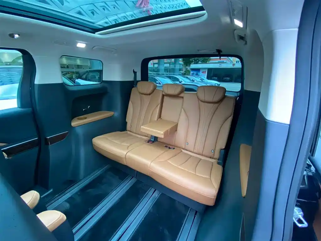 Hongqi HQ9 PHEV 2024 2.0T four-wheel drive luxury version купить на сайте DeffCars