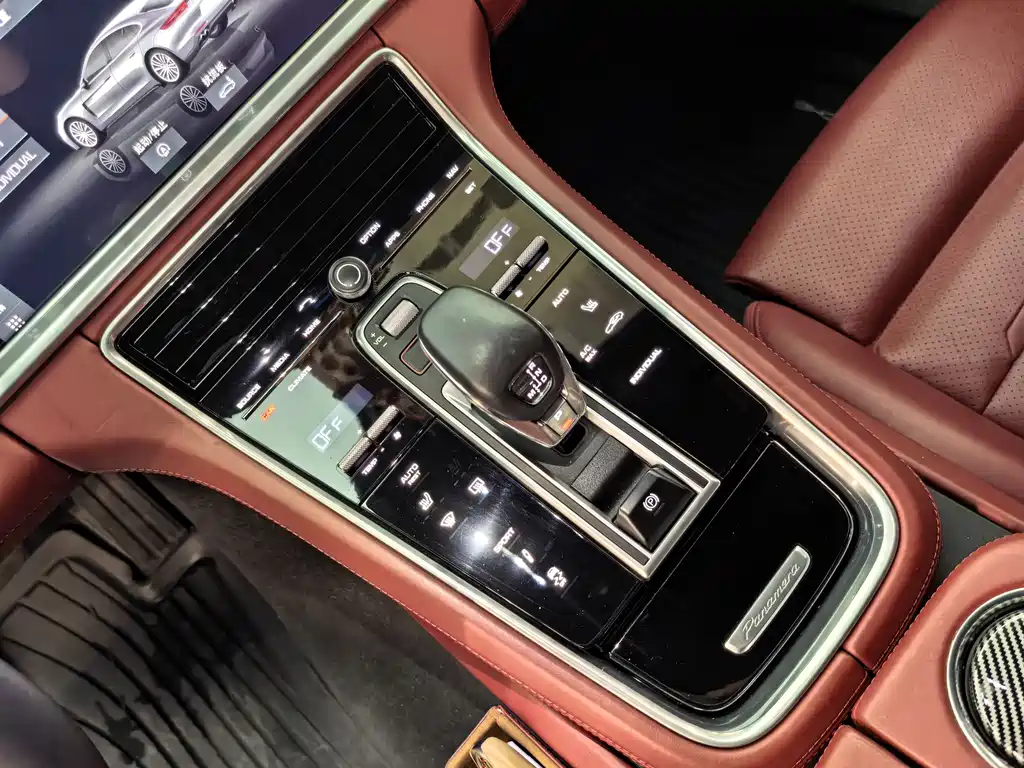 Panamera 2019 Panamera 4 Executive Extended Edition 2.9T купить на сайте DeffCars