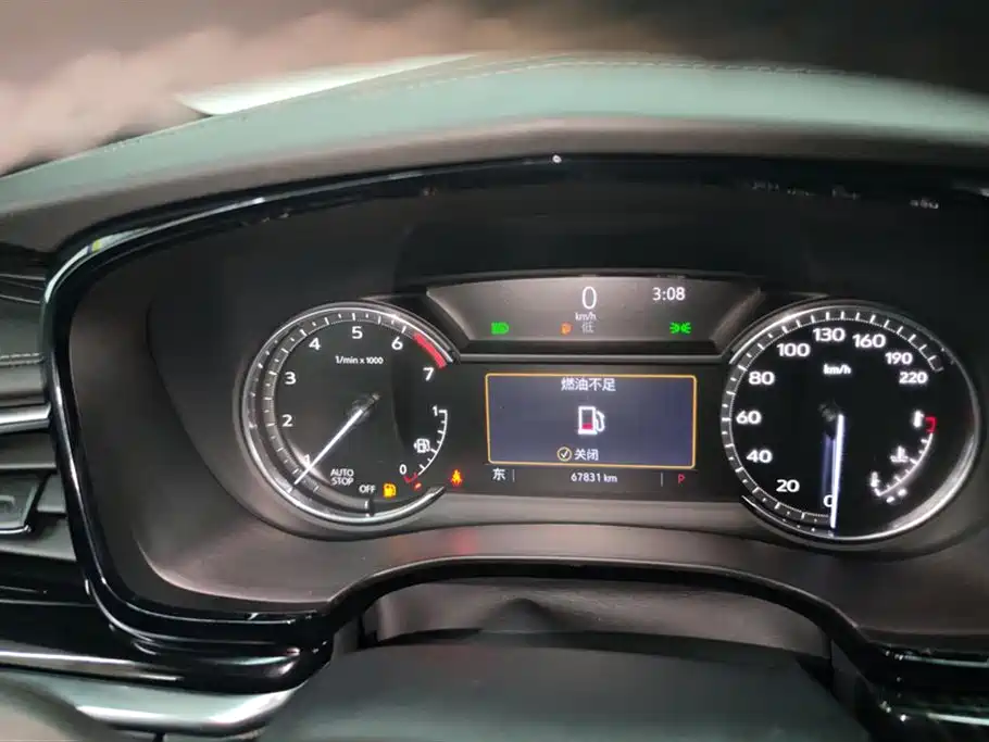 Cadillac XT6 2021 28T six-seat luxury model купить на сайте DeffCars