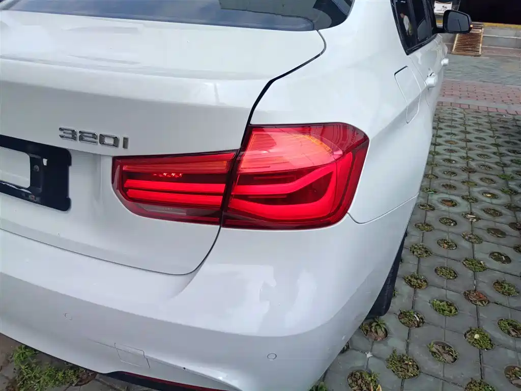 BMW 3 Series 2018 320i M Sports Package купить на сайте DeffCars