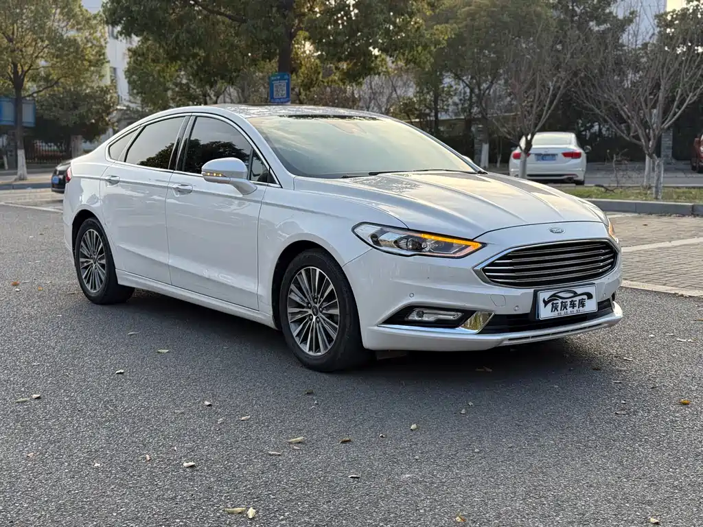 Mondeo 2017 EcoBoost 200 Luxury купить на сайте DeffCars