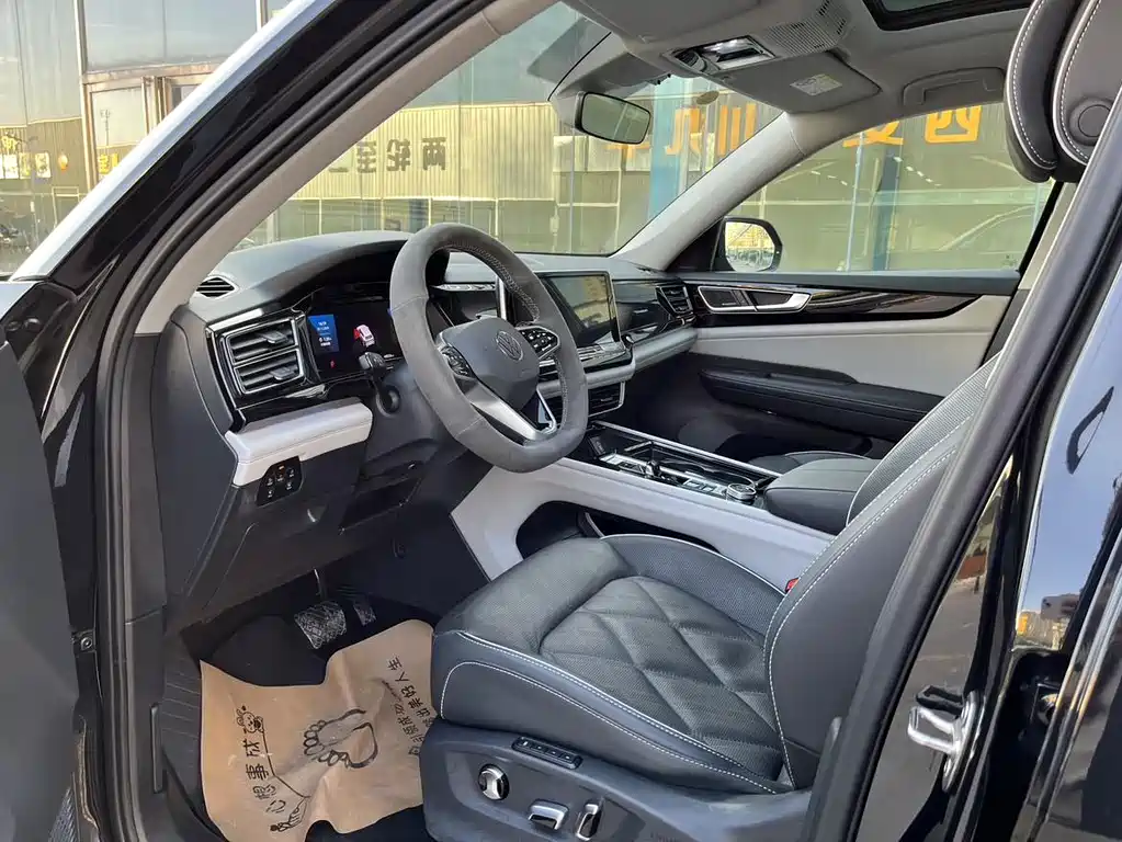 Touron 2022 380TSI four-wheel drive supreme flagship version купить на сайте DeffCars