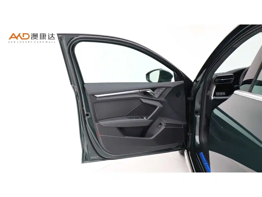 Audi A3/1.4T/24 models/Sportback 35TFSI fashionable and sporty купить на сайте DeffCars