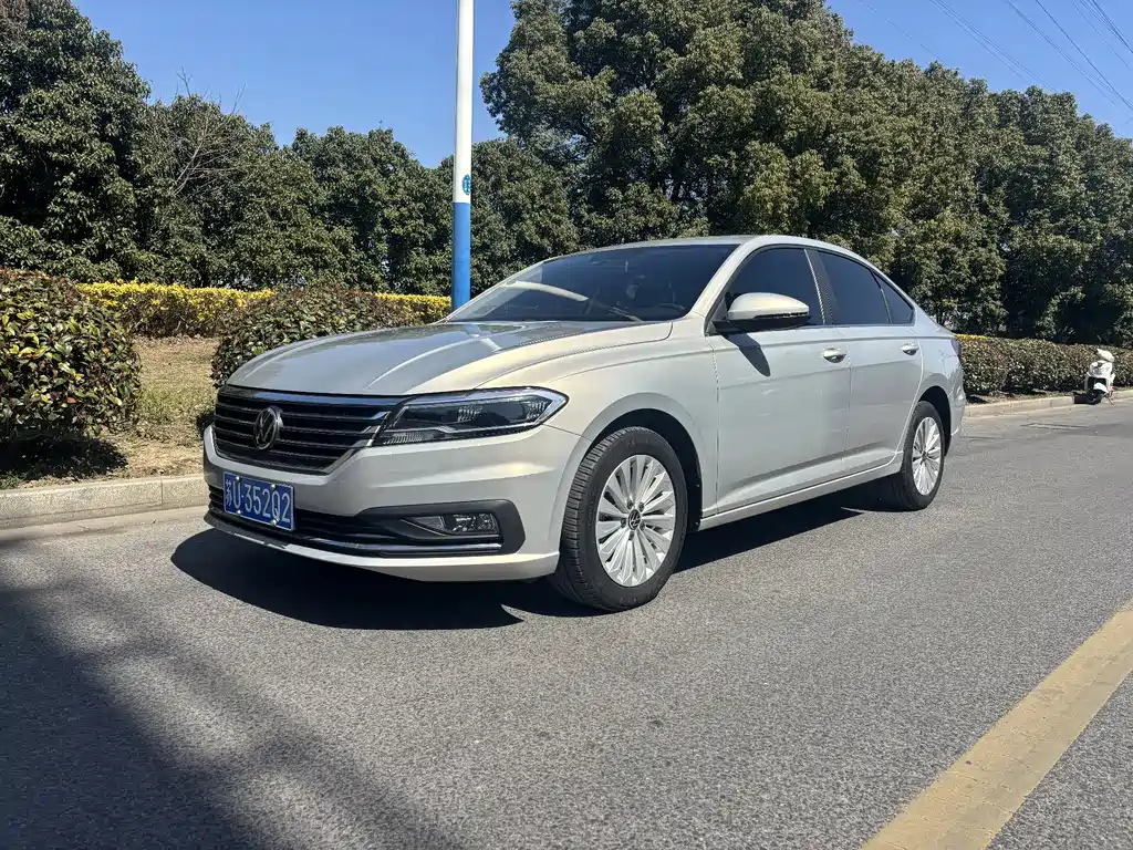 Lavida 2022 1.5L automatic comfort version купить на сайте DeffCars