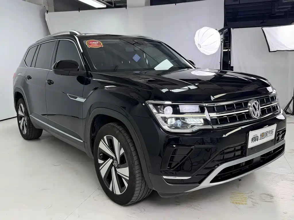 Touron 2023 380TSI four-wheel drive luxury version купить на сайте DeffCars